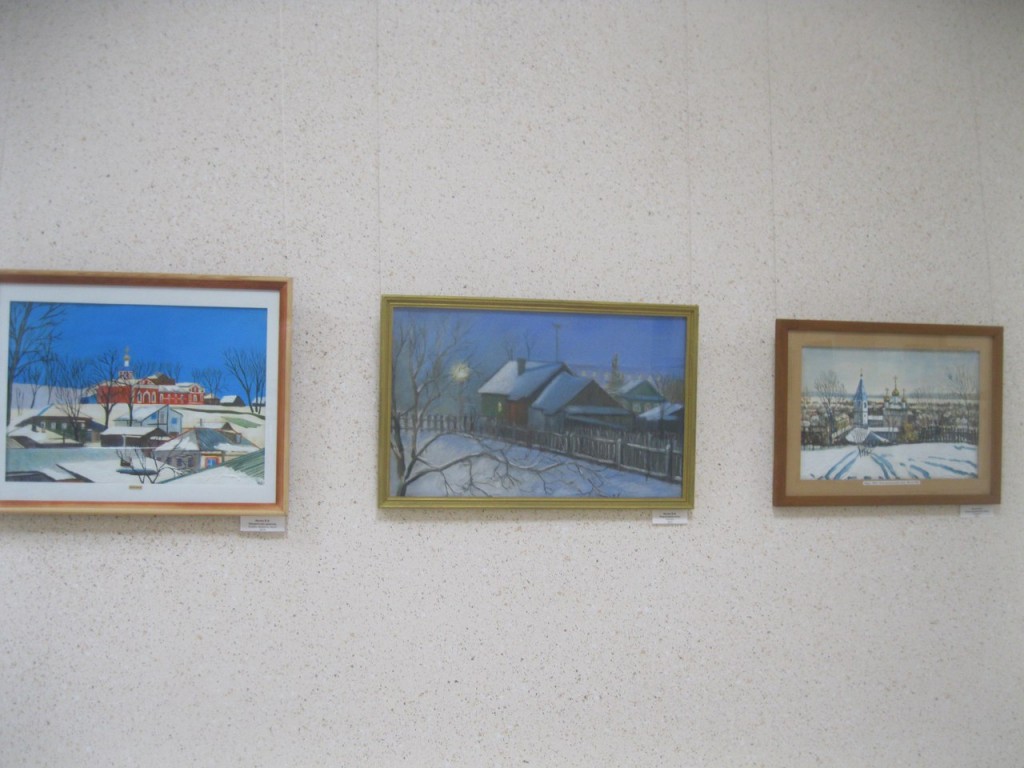 Выставка картин вязниковцев Владимира Ивлева и Елены Дмитриевой 09