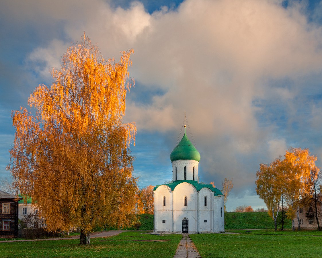 Ростов Великий Осенью Фото