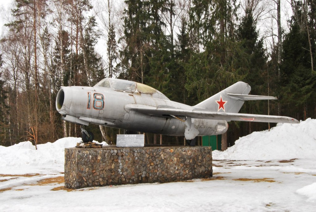 Мемориал на месте гибели Ю. Гагарина 04