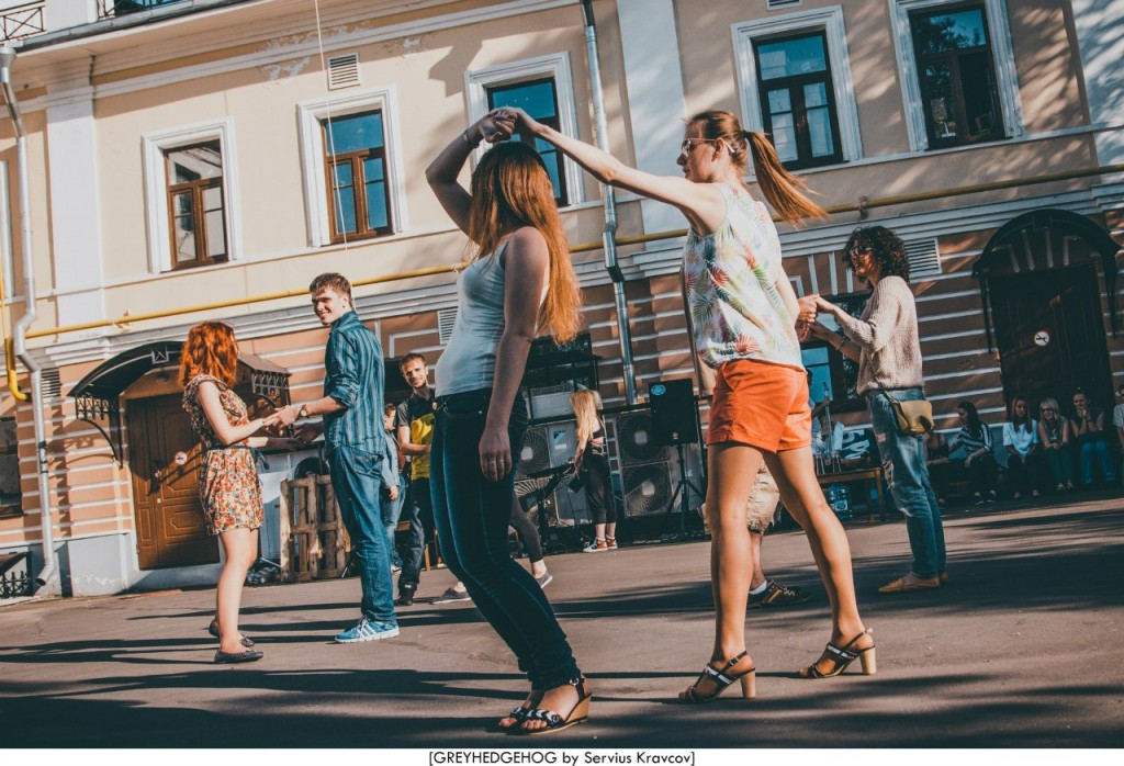 Танцы на свежем воздухе во Владимире 022