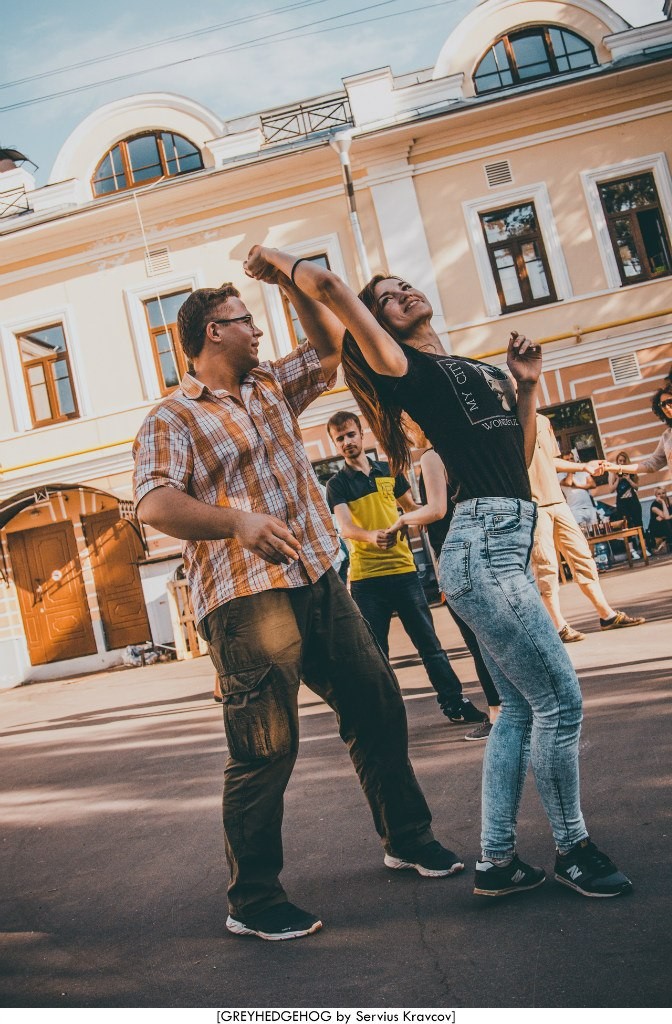 Танцы на свежем воздухе во Владимире 025