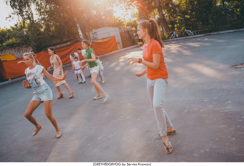 Танцы на свежем воздухе во Владимире 092