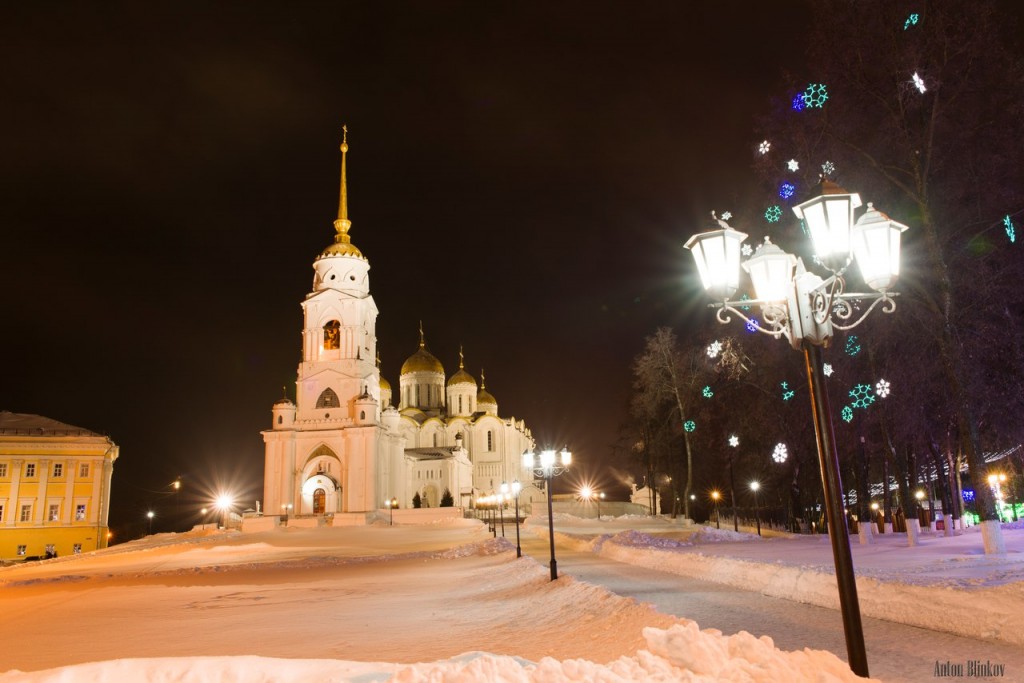 Зимний вечер во Владимире (Успенский собор)