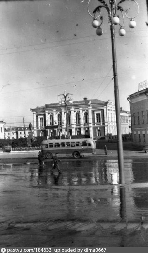 Площадь Свободы после дождя 1957, Россия, Владимирская область, Владимир