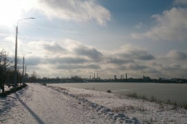 Вид на зимний Гусь-Хрустальный с набережной