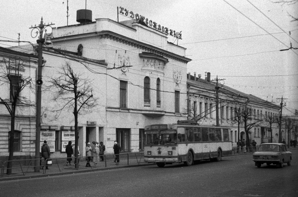 Фото старых троллейбусов города Владимира 140