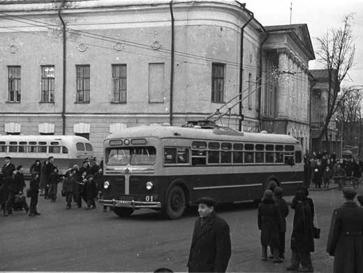 Фото старых троллейбусов города Владимира 17