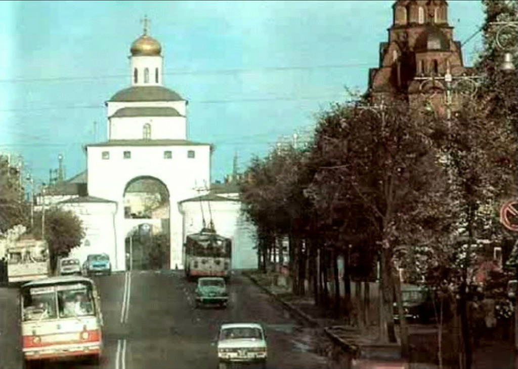 Фото старых троллейбусов города Владимира 195