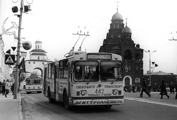Фото старых троллейбусов города Владимира 26