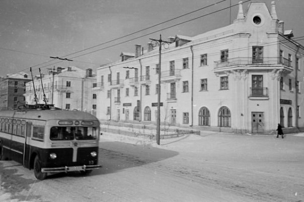 Фото старых троллейбусов города Владимира 30