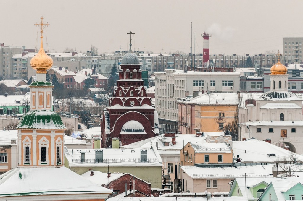 Вид на снежный Владимир с колокольни Успенского собора 07