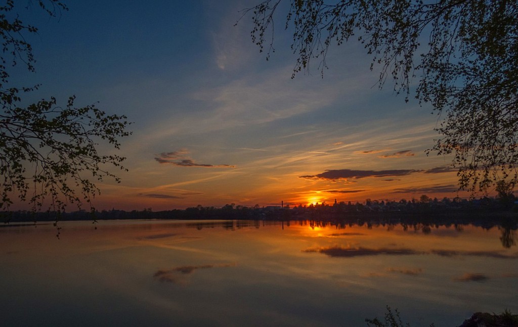 Закат на киржачском озере 02