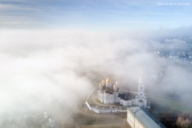 Туманное утро ноября во Владимире