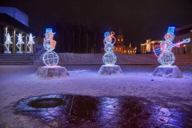 Как украсили театральную площадь Владимира в 2017 году