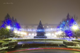 Новогодняя атмосфера на площади Мурома (Вербовский микрорайон, площадь Прокуророва)