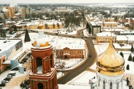 Купола собора Рождества Христова в Александрове.