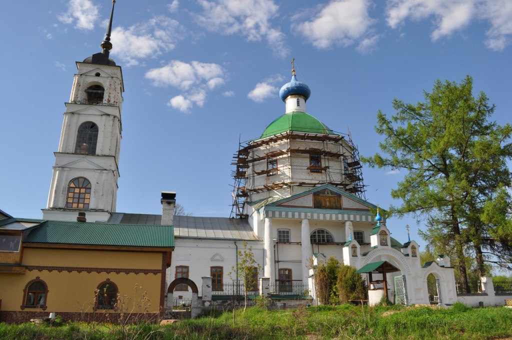 Церковь Троицы Живоначальной (1829) с. Арбузово, Собинский район 01