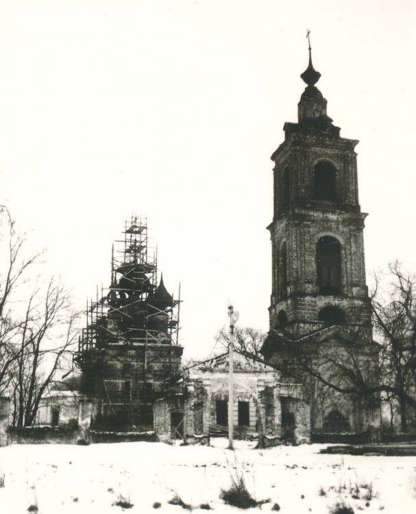 Церковь Михаила Архангела (1683), с. Бабаево, Собинский район, Владимирская область 06