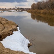 Покрова-на-Нерли, апрельское…