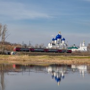 Разлив со стороны Боголюбовского женского монастыря