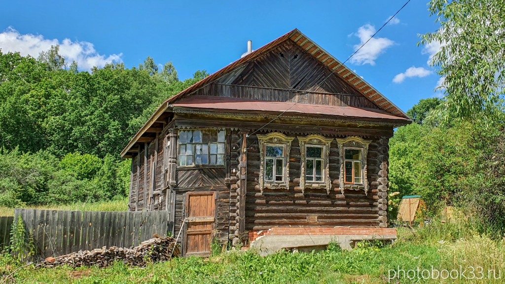 18 Деревянный дом в деревне Верхозерье