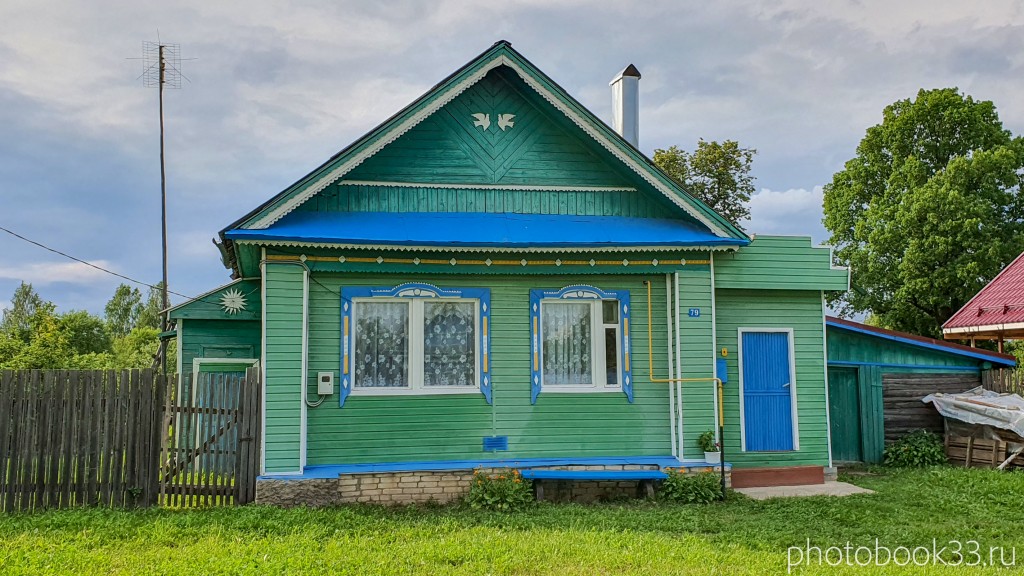 31 Деревянный домик в деревне Рождествено