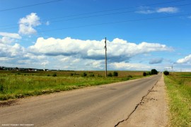 Плотина и дорога в городе Александров