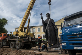 Памятник князю Владимиру у «Блинчиков»