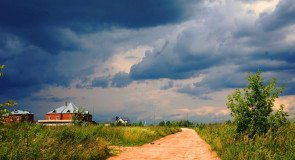 Суромна перед грозой