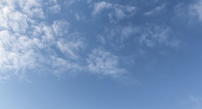 Такое разное небо ; Автор : Mr Fox