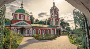 Церковь Воздвижения Честного Креста Господня в Вязниках