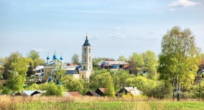 Вид на церковь Казанской Божией матери, г. Лакинск