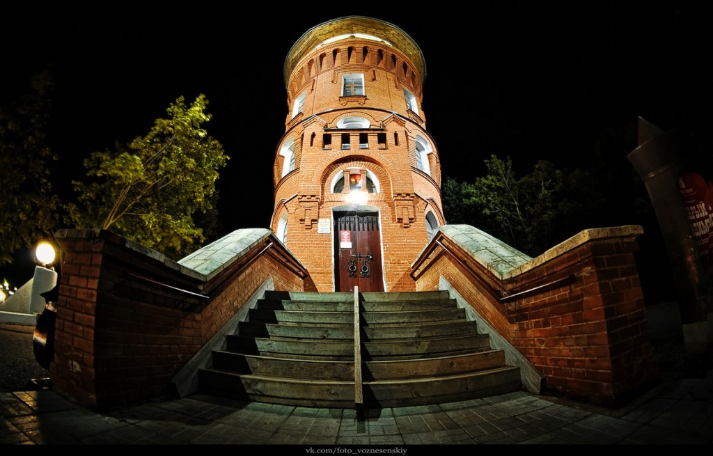 Владимирская Башни грифонов