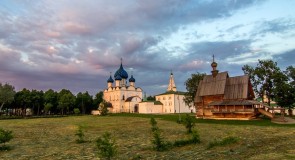 Всем летнего Суздаля!