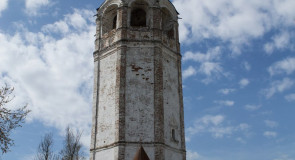 Колокольня Церкви Рождества Христова и Николая Чудотворца (Никологоры)