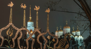 Осенние виды ночного Владимира