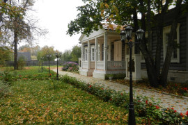 Осень. Ковровский район. Село Маринино. Усадьба Танеевых