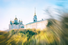 Прогулка по осеннему городу с Борисом Пучковым