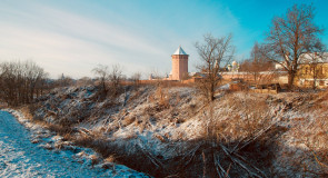 Припорошен город снегом, ч. 1