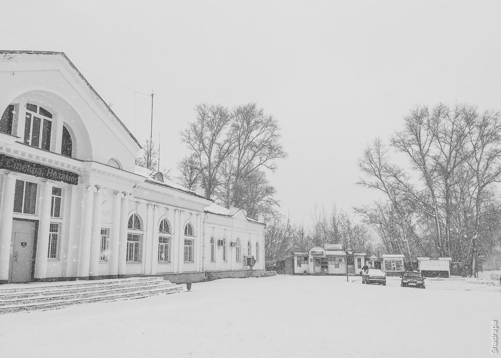 Старый город гусь хрустальный. Старый Гусь Хрустальный. Гусь Хрустальный в 90 годы. Гусь-Хрустальный фото города старые.