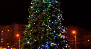 Ёлка на проспекте Ленина во Владимире