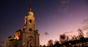 Успенский собор. Красивый храм в красивом городе.