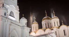 Атмосферное явление под названием гало во Владимире