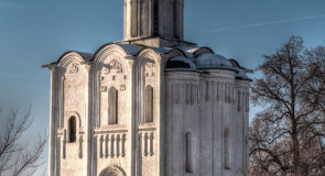 Одинокая Церковь Покрова на Нерли