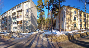 Солнечный день на ул. 30 Лет Победы