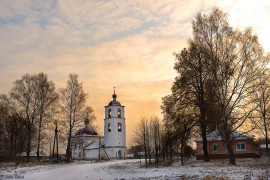 Павловское. Церковь Воскресения Христова.