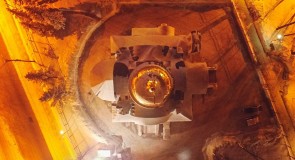 Храм Казанской иконы Божией Матери в сквере за Площадью Победы