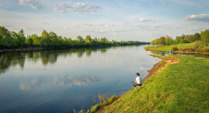 Берега Клязьмы: Почему бы не придумать себе счастье?