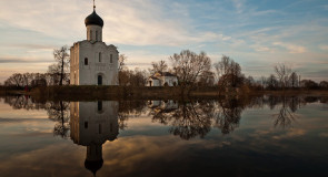 На лодке к чудесному храму с Владимиром Чучадеевым