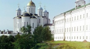 Боковые купола Успенского собора